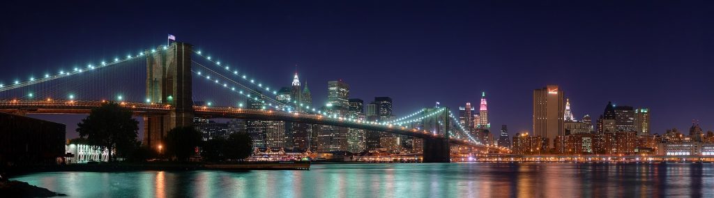 Brooklyn Bridge with the Manhattan skyline